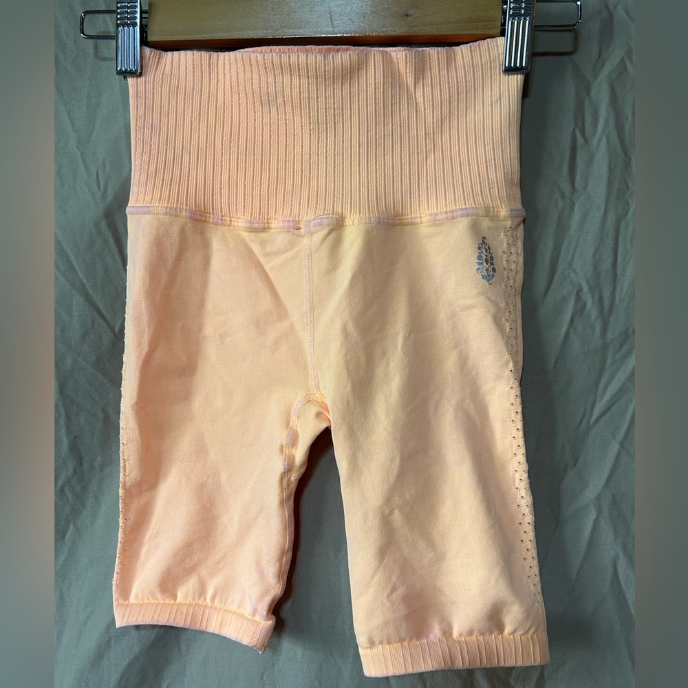 Free people biker shorts - Picture 1 of 3
